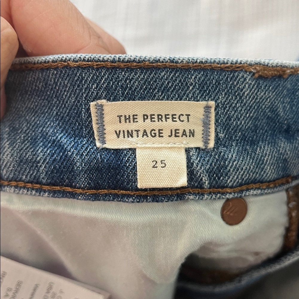 Madewell Classic Blue Denim - Picture 5 of 6